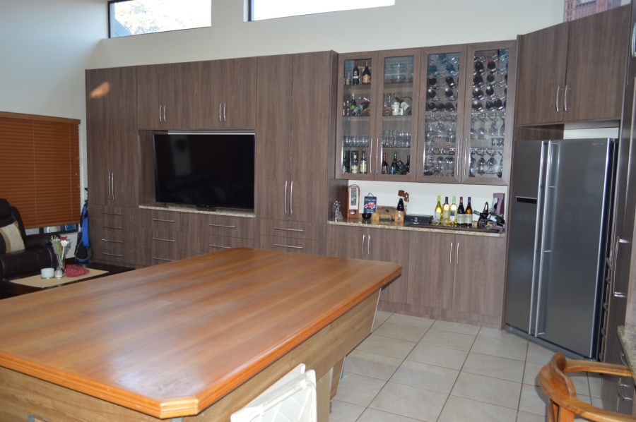 4 Bedroom Property for Sale in Flamwood North West